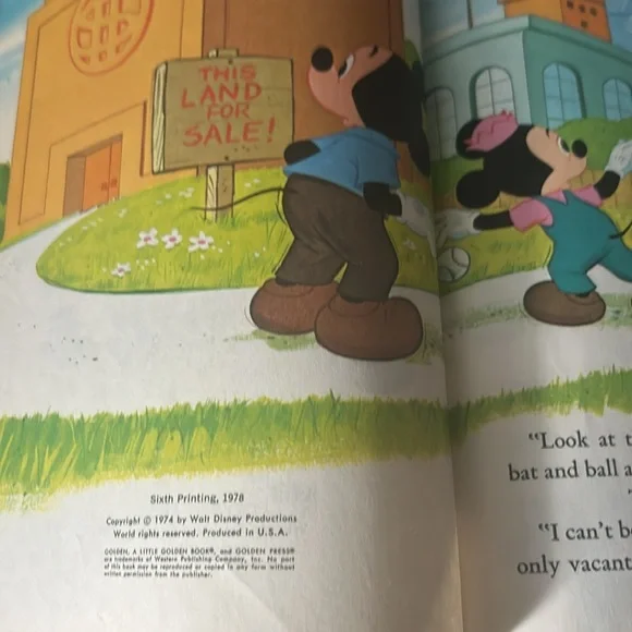 Vintage 1974 A Little Golden Walt Disney MICKEY MOUSE AND THE GREAT LOT PLOT - Picture 3 of 5